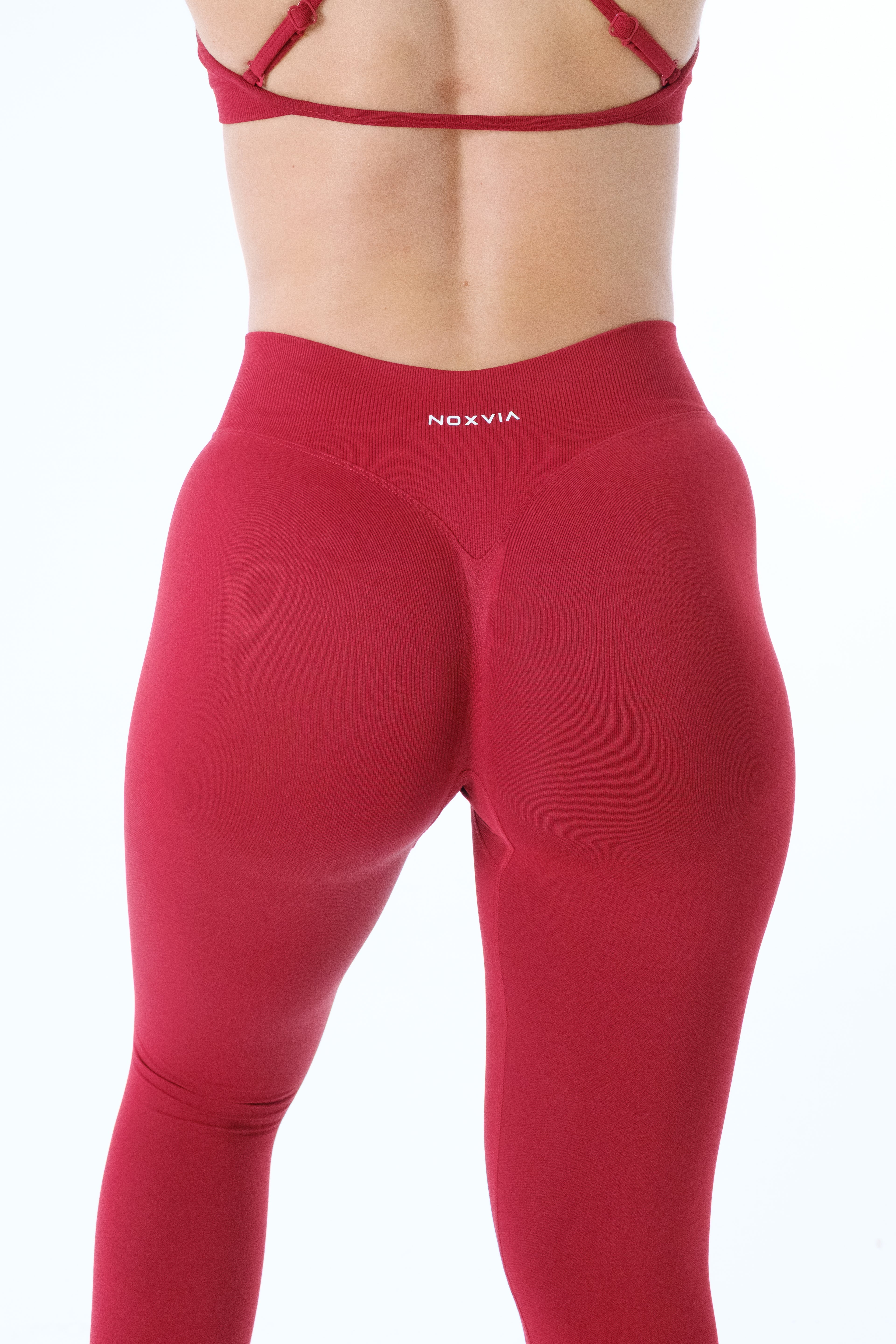 NOXVIA NOVA Cherry women's seamless sculpt gym leggings, rear detail
